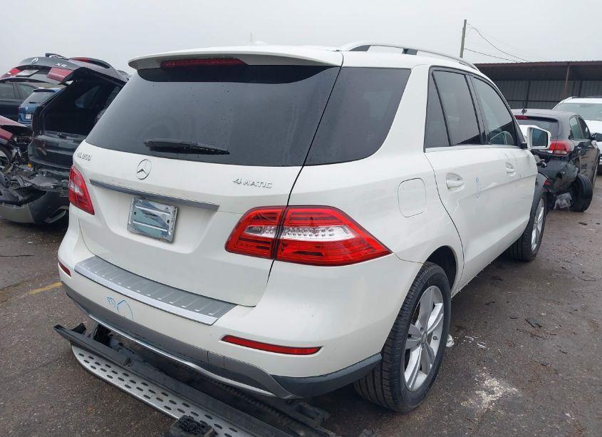 Photo 4 of 2012 Mercedes-benz Ml 350 4MATIC (VIN 4JGDA5HB8CA083494)