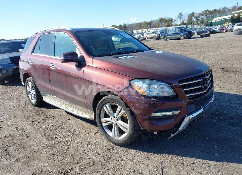 2013 Mercedes-benz Ml 350 4MATIC (VIN 4JGDA5HB8DA109674) main photo