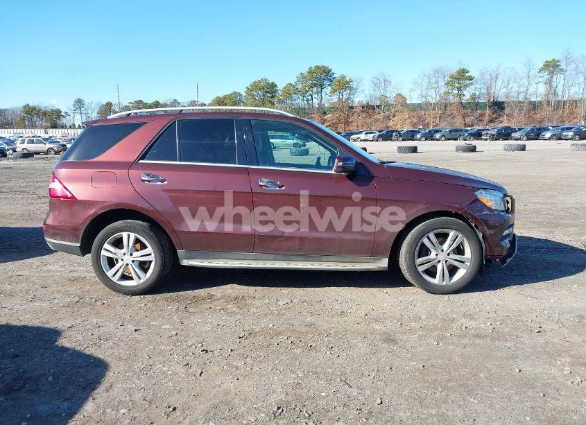 Photo 13 of 2013 Mercedes-benz Ml 350 4MATIC (VIN 4JGDA5HB8DA109674)