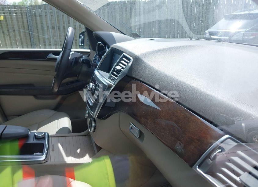 Photo 5 of 2013 Mercedes-benz Ml 350 4MATIC (VIN 4JGDA5HB8DA206132)