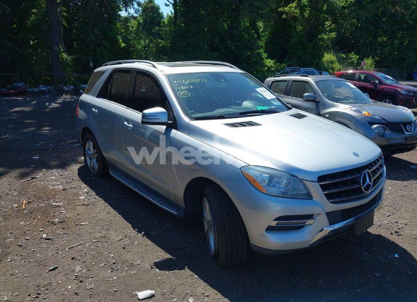 2014 Mercedes-benz Ml 350 4MATIC (VIN 4JGDA5HB8EA313960) main photo