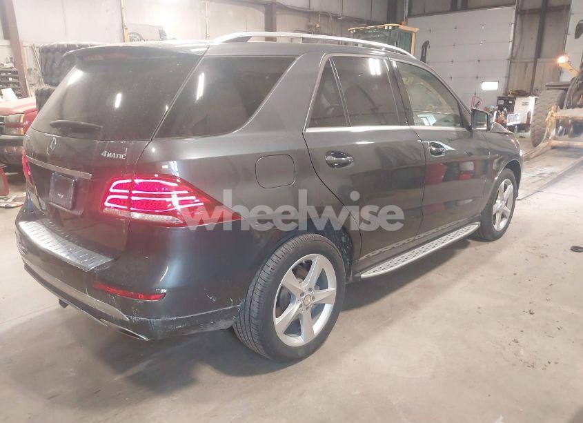 Photo 4 of 2016 Mercedes-benz Gle 350 4MATIC (VIN 4JGDA5HB8GA770397)