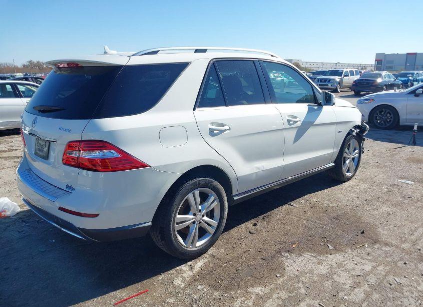 Photo 4 of 2012 Mercedes-benz Ml 350 4MATIC (VIN 4JGDA5HB9CA060242)