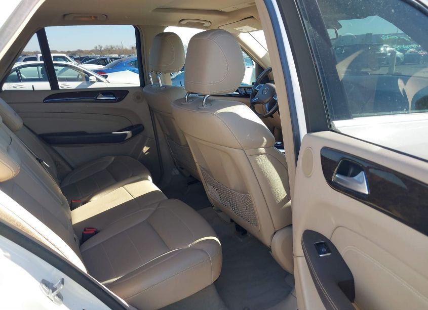 Photo 8 of 2012 Mercedes-benz Ml 350 4MATIC (VIN 4JGDA5HB9CA060242)