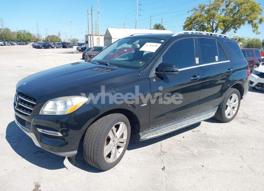 Photo 2 of 2012 Mercedes-benz Ml 350 4MATIC (VIN 4JGDA5HB9CA065375)