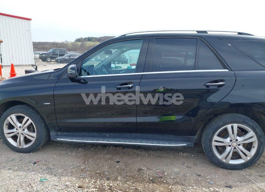 Photo 14 of 2012 Mercedes-benz Ml 350 4MATIC (VIN 4JGDA5HB9CA066431)