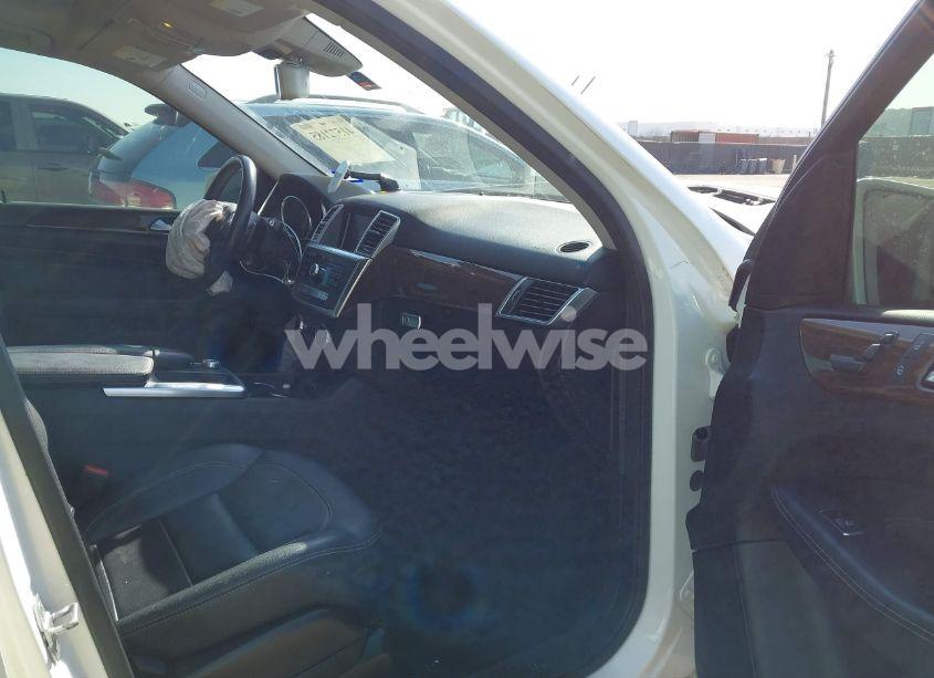 Photo 5 of 2012 Mercedes-benz Ml 350 4MATIC (VIN 4JGDA5HB9CA075100)