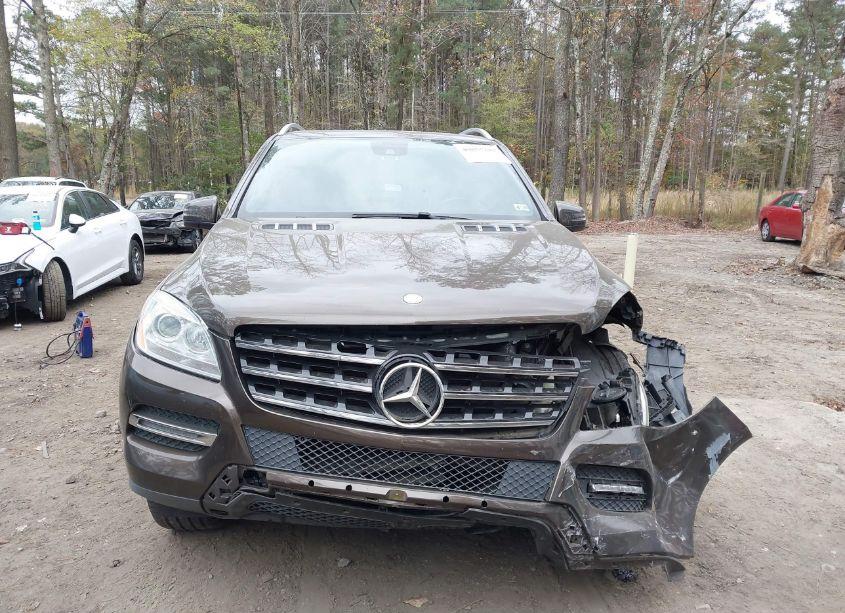 Photo 13 of 2013 Mercedes-benz Ml 350 4MATIC (VIN 4JGDA5HB9DA199935)
