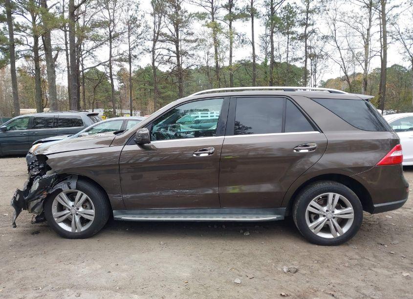 Photo 15 of 2013 Mercedes-benz Ml 350 4MATIC (VIN 4JGDA5HB9DA199935)
