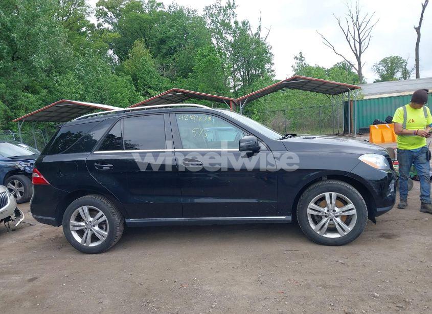 Photo 13 of 2014 Mercedes-benz Ml 350 4MATIC (VIN 4JGDA5HB9EA283643)
