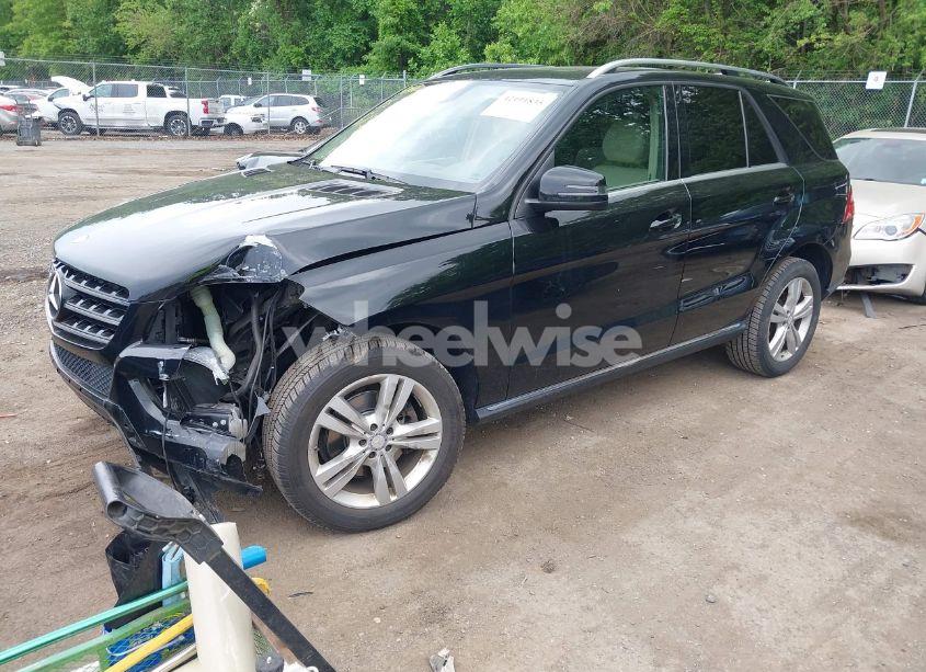 Photo 2 of 2014 Mercedes-benz Ml 350 4MATIC (VIN 4JGDA5HB9EA283643)
