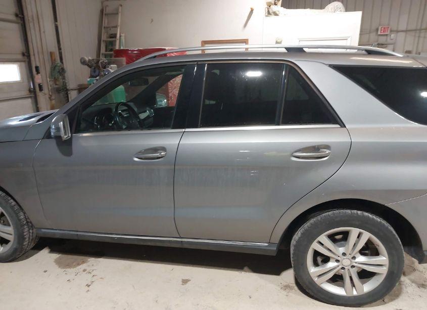 Photo 14 of 2014 Mercedes-benz Ml 350 4MATIC (VIN 4JGDA5HB9EA406082)