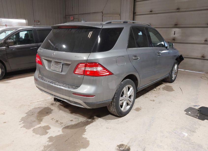 Photo 4 of 2014 Mercedes-benz Ml 350 4MATIC (VIN 4JGDA5HB9EA406082)