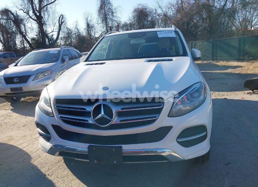 Photo 13 of 2016 Mercedes-benz Gle 350 4MATIC (VIN 4JGDA5HB9GA734427)