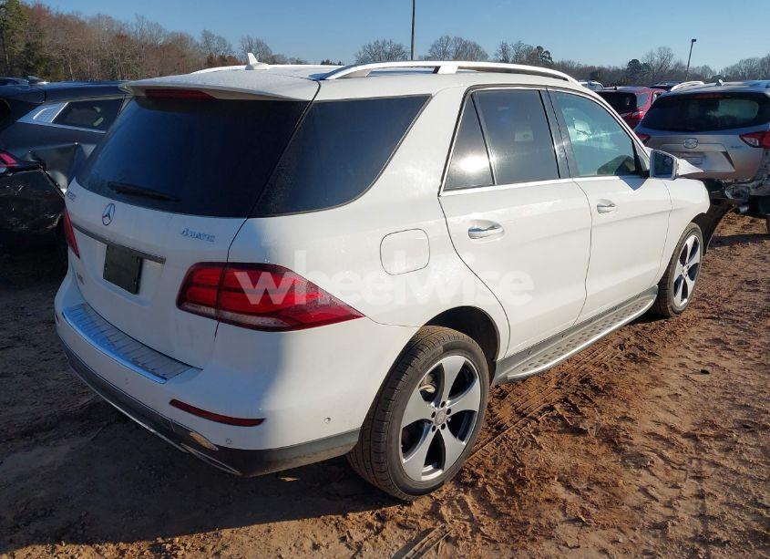 Photo 4 of 2016 Mercedes-benz Gle 350 4MATIC (VIN 4JGDA5HB9GA744830)