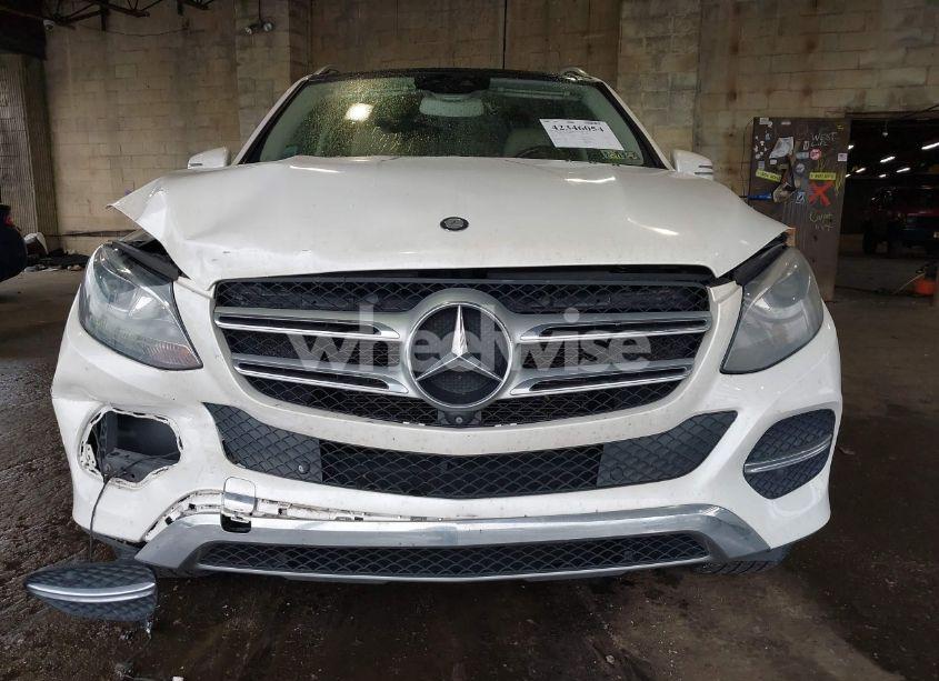 Photo 12 of 2016 Mercedes-benz Gle 350 4MATIC (VIN 4JGDA5HB9GA749395)