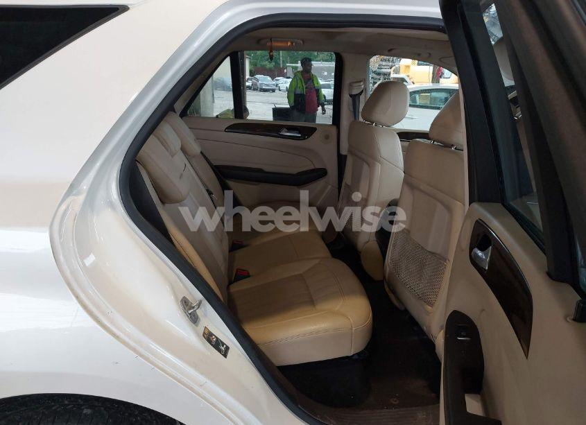 Photo 8 of 2016 Mercedes-benz Gle 350 4MATIC (VIN 4JGDA5HB9GA749395)