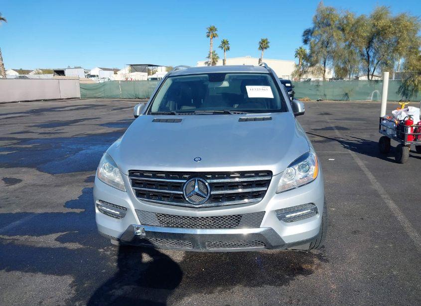 Photo 12 of 2012 Mercedes-benz Ml 350 4MATIC (VIN 4JGDA5HBXCA011955)