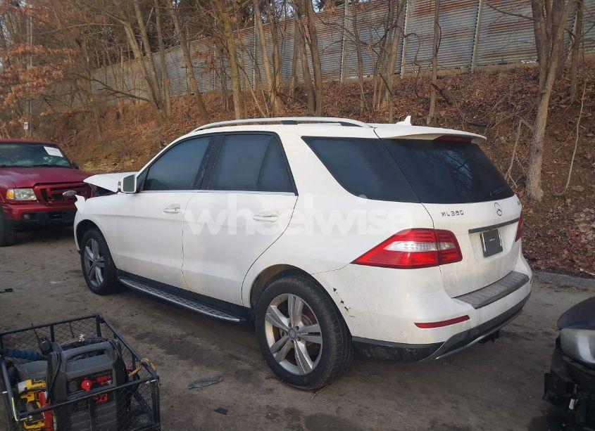Photo 3 of 2014 Mercedes-benz Ml 350 4MATIC (VIN 4JGDA5HBXEA343798)