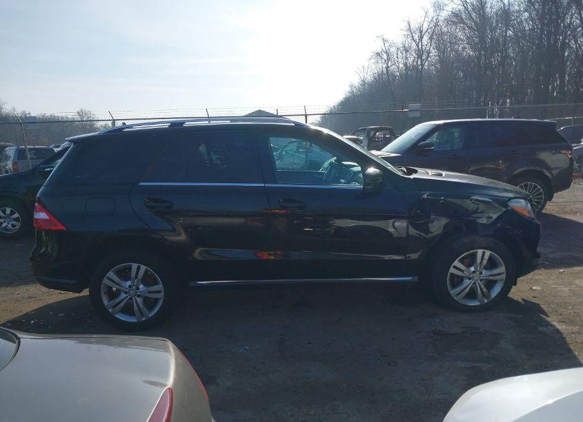Photo 13 of 2014 Mercedes-benz Ml 350 4MATIC (VIN 4JGDA5HBXEA376610)