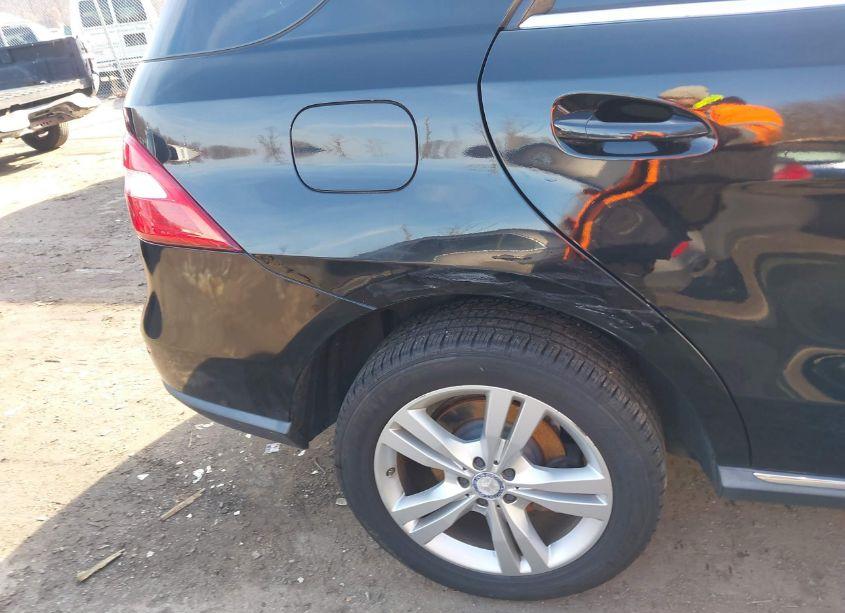 Photo 17 of 2014 Mercedes-benz Ml 350 4MATIC (VIN 4JGDA5HBXEA376610)