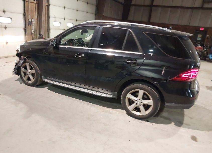 Photo 3 of 2016 Mercedes-benz Gle 350 4MATIC (VIN 4JGDA5HBXGA755562)