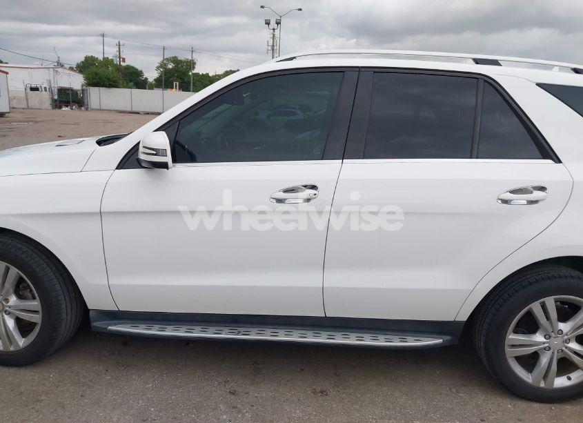 Photo 14 of 2014 Mercedes-benz Ml 350 (VIN 4JGDA5JB0EA313512)