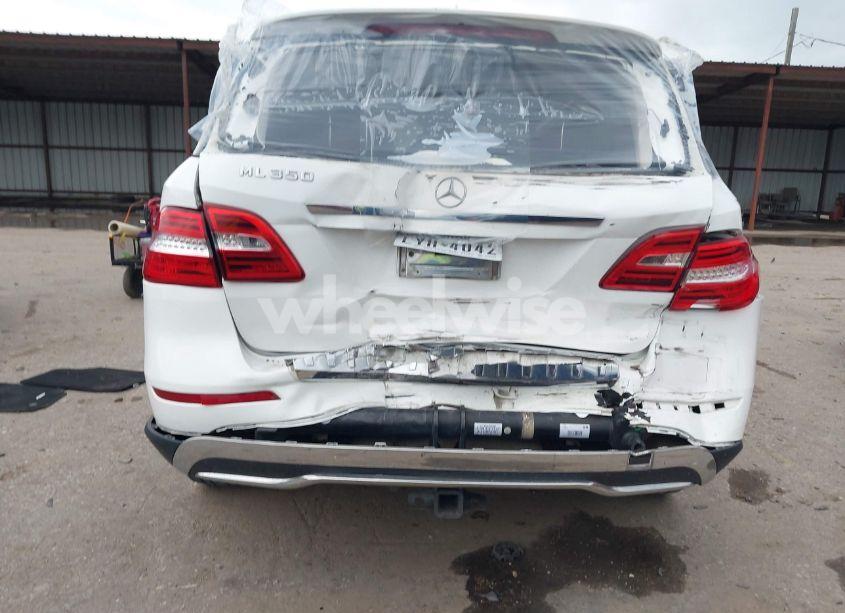 Photo 16 of 2014 Mercedes-benz Ml 350 (VIN 4JGDA5JB0EA313512)