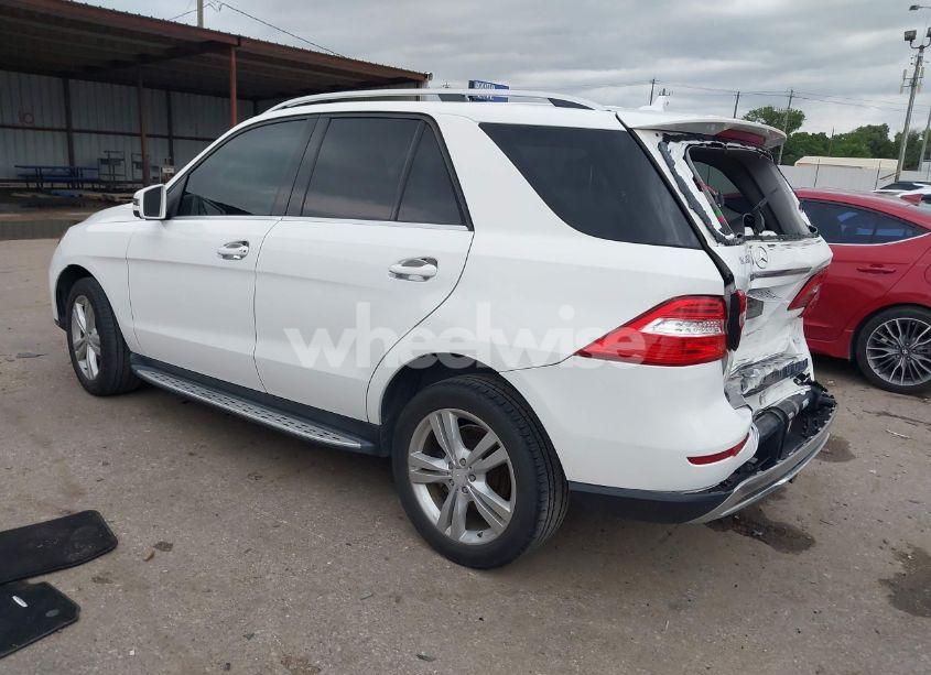 Photo 3 of 2014 Mercedes-benz Ml 350 (VIN 4JGDA5JB0EA313512)