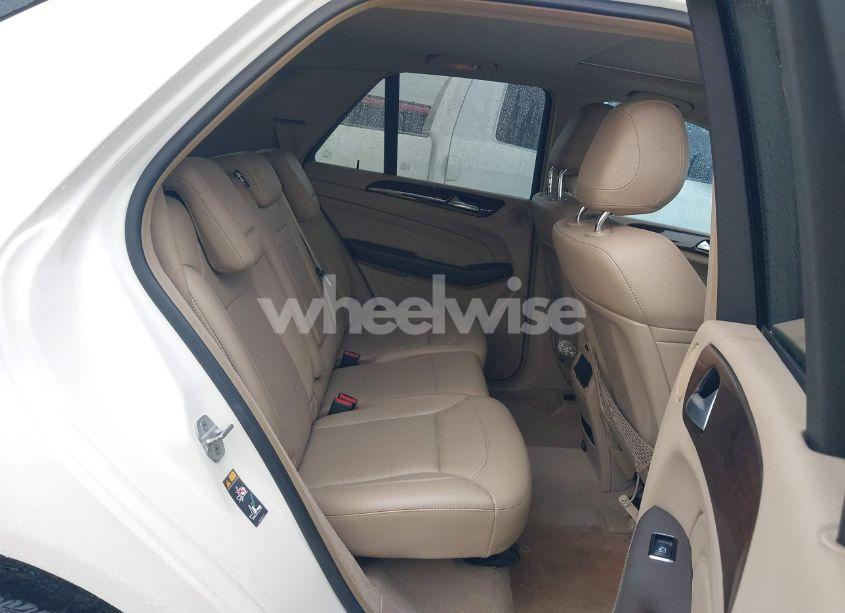 Photo 8 of 2014 Mercedes-benz Ml 350 (VIN 4JGDA5JB0EA378635)