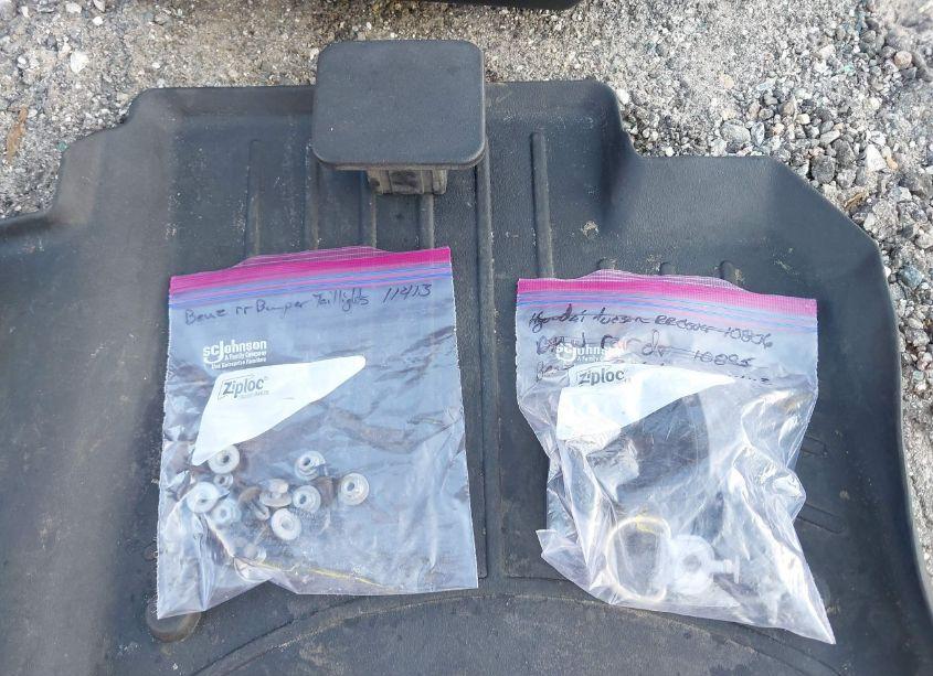 Photo 12 of 2015 Mercedes-benz Ml 350 (VIN 4JGDA5JB0FA486688)