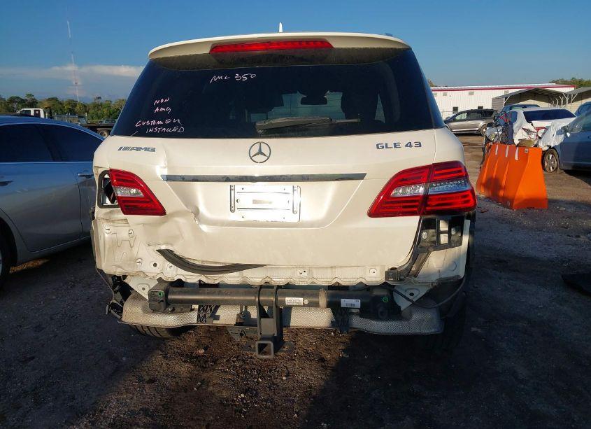 Photo 17 of 2015 Mercedes-benz Ml 350 (VIN 4JGDA5JB0FA486688)