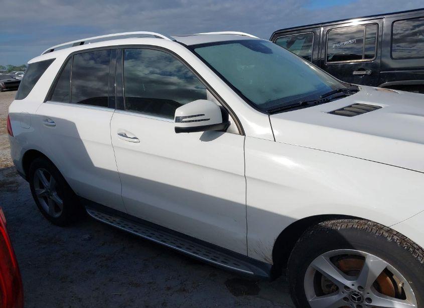 Photo 13 of 2017 Mercedes-benz Gle 350 (VIN 4JGDA5JB0HA934365)