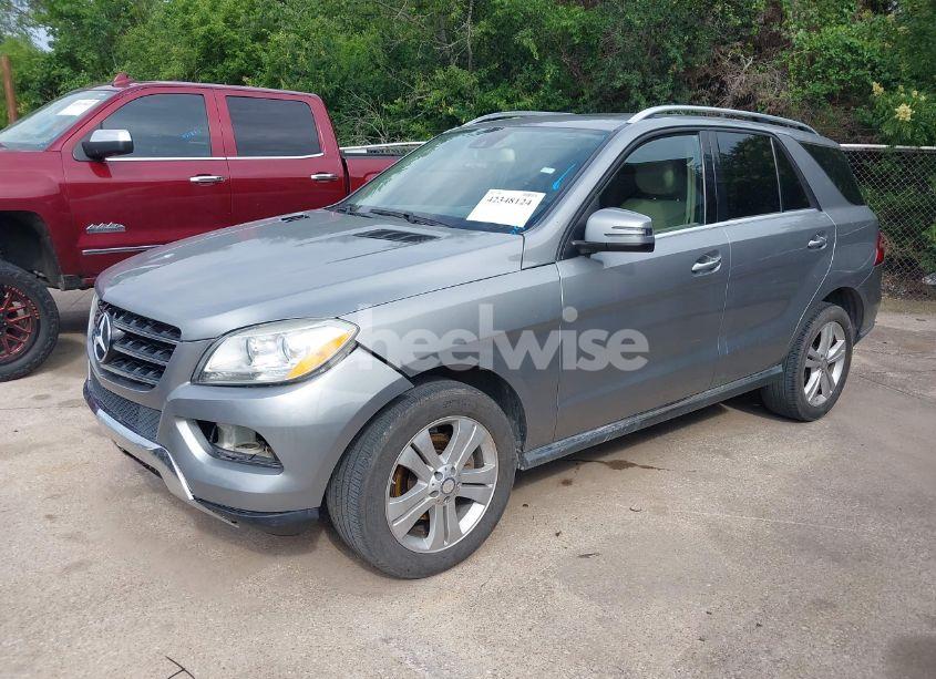 Photo 2 of 2014 Mercedes-benz Ml 350 (VIN 4JGDA5JB1EA412095)