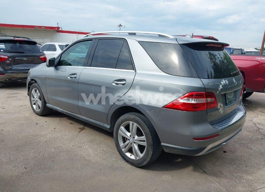 Photo 3 of 2014 Mercedes-benz Ml 350 (VIN 4JGDA5JB1EA412095)