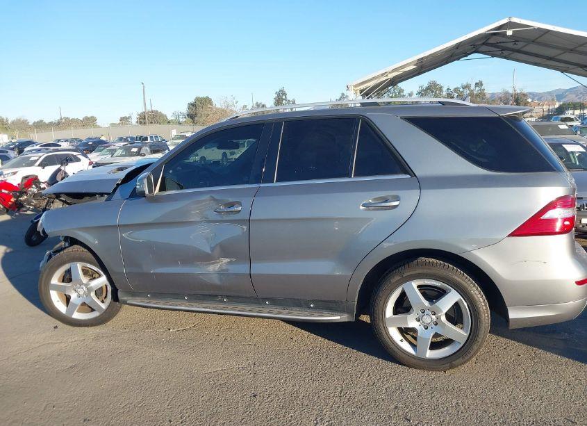 Photo 13 of 2014 Mercedes-benz Ml 350 (VIN 4JGDA5JB2EA271408)