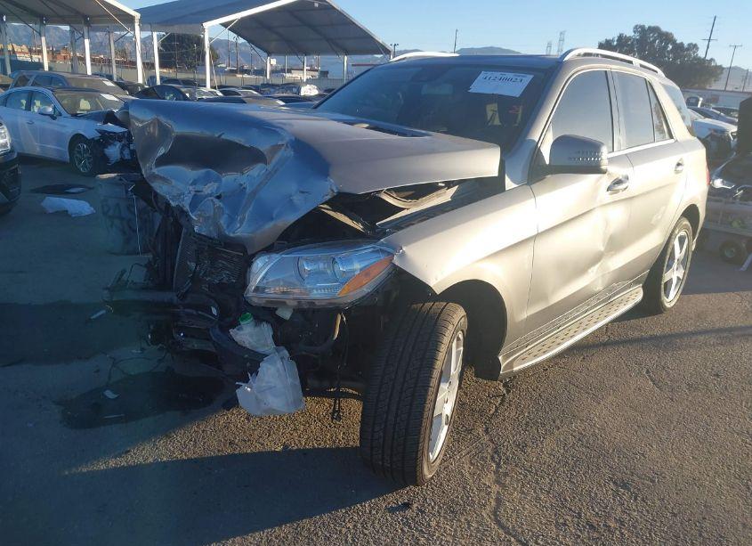 Photo 2 of 2014 Mercedes-benz Ml 350 (VIN 4JGDA5JB2EA271408)