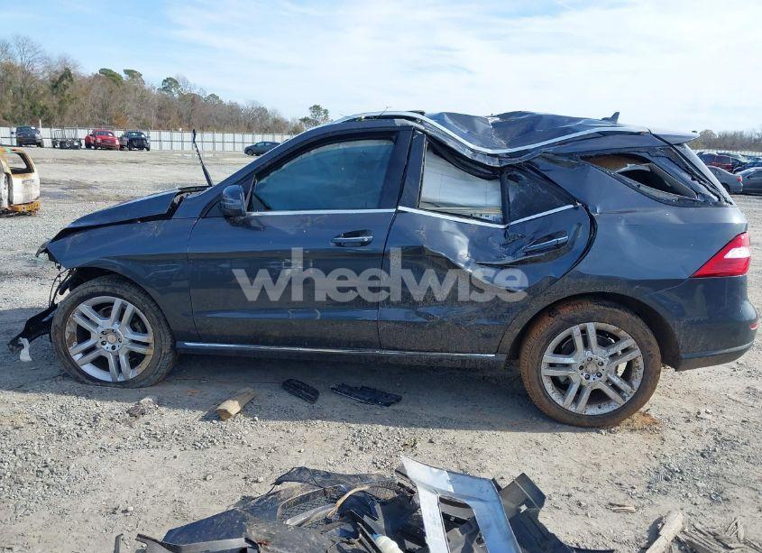 Photo 15 of 2014 Mercedes-benz Ml 350 (VIN 4JGDA5JB2EA319263)