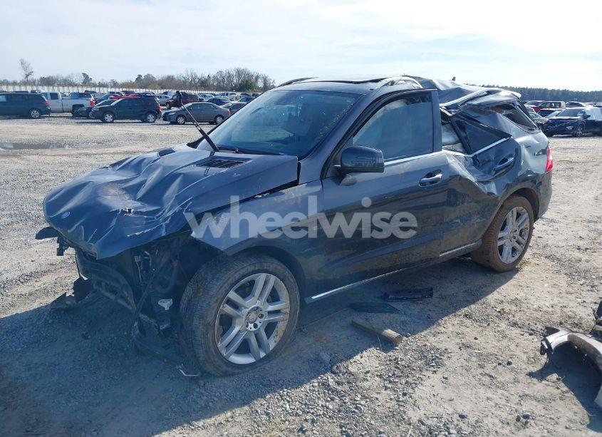 Photo 2 of 2014 Mercedes-benz Ml 350 (VIN 4JGDA5JB2EA319263)