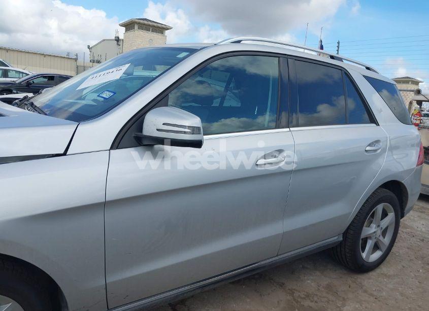 Photo 15 of 2016 Mercedes-benz Gle 350 (VIN 4JGDA5JB2GA729631)