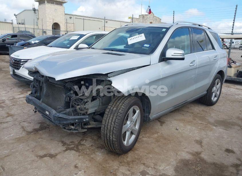 Photo 2 of 2016 Mercedes-benz Gle 350 (VIN 4JGDA5JB2GA729631)