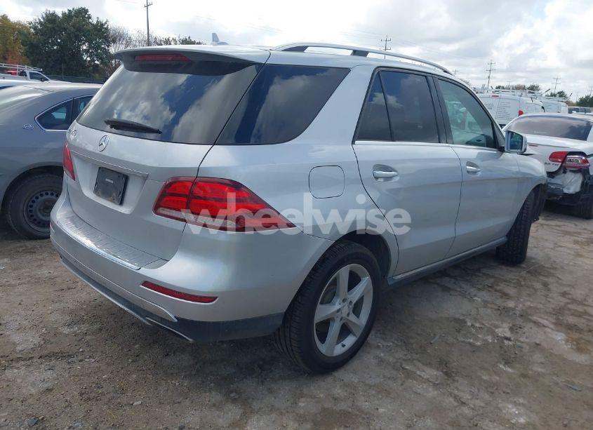 Photo 4 of 2016 Mercedes-benz Gle 350 (VIN 4JGDA5JB2GA729631)