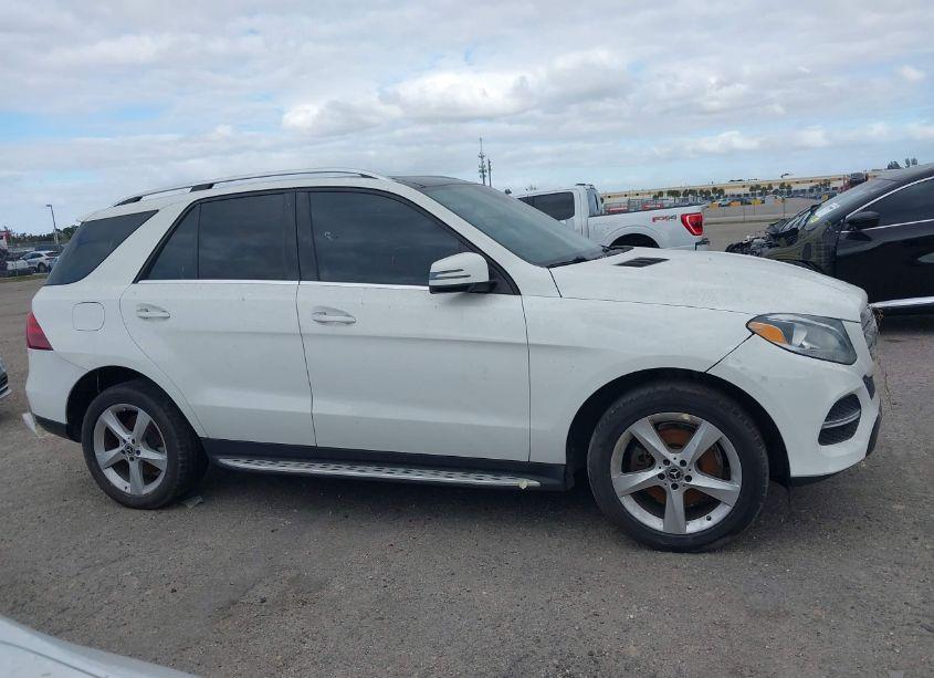 Photo 13 of 2018 Mercedes-benz Gle 350 (VIN 4JGDA5JB3JB110697)
