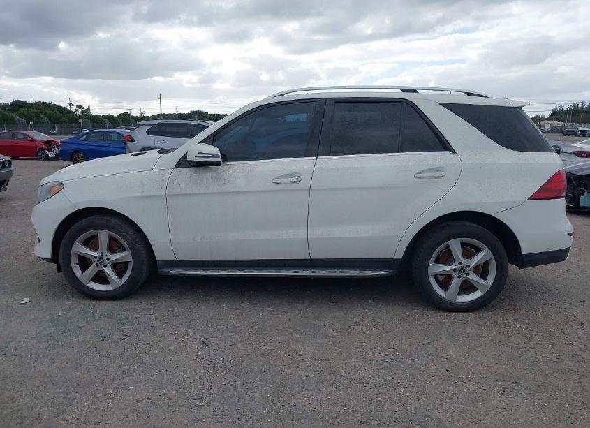 Photo 14 of 2018 Mercedes-benz Gle 350 (VIN 4JGDA5JB3JB110697)