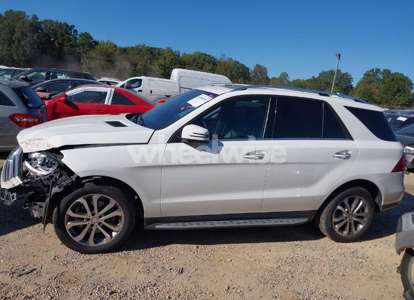 Photo 14 of 2016 Mercedes-benz Gle 350 (VIN 4JGDA5JB4GA791337)