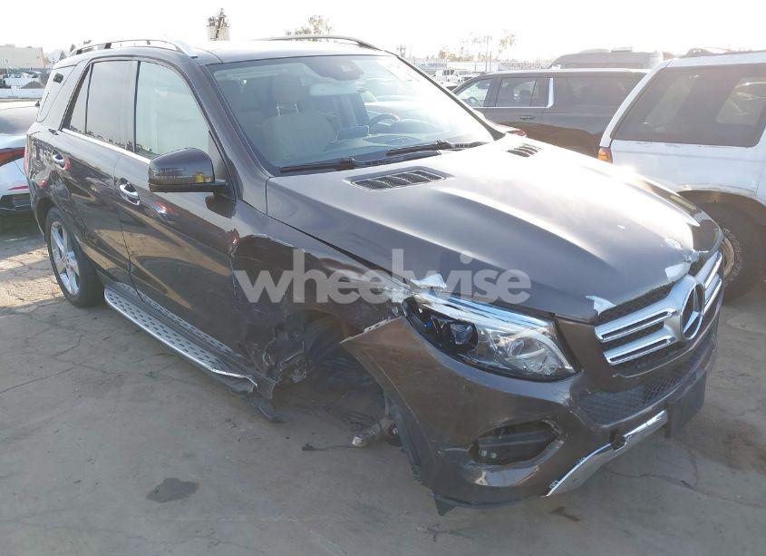 2017 Mercedes-benz Gle 350 (VIN 4JGDA5JB4HA927130) main photo