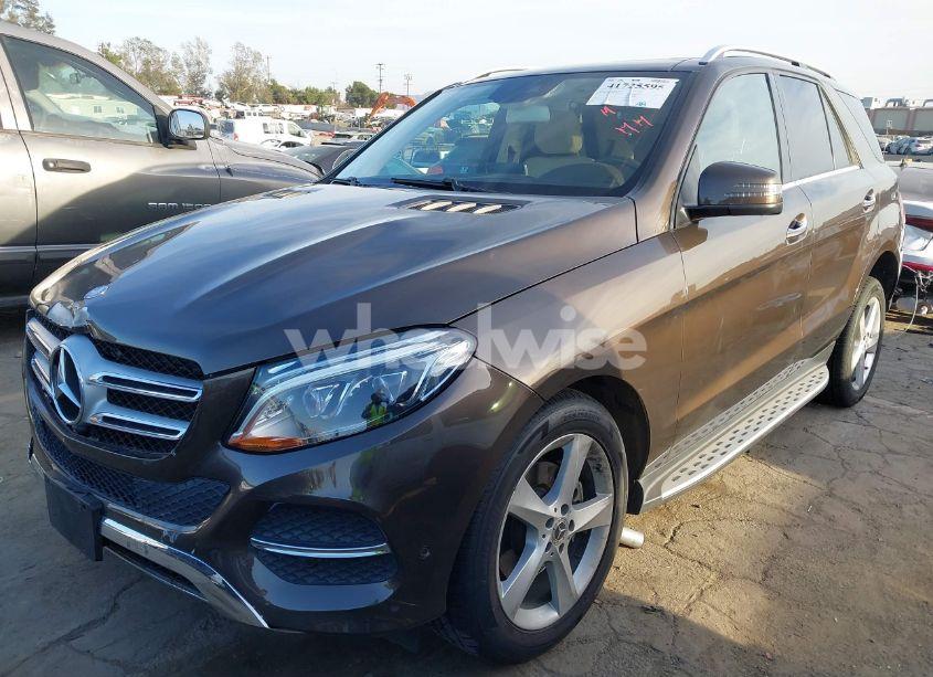 Photo 2 of 2017 Mercedes-benz Gle 350 (VIN 4JGDA5JB4HA927130)