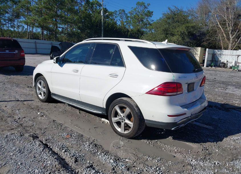 Photo 3 of 2018 Mercedes-benz Gle 350 (VIN 4JGDA5JB4JB069559)