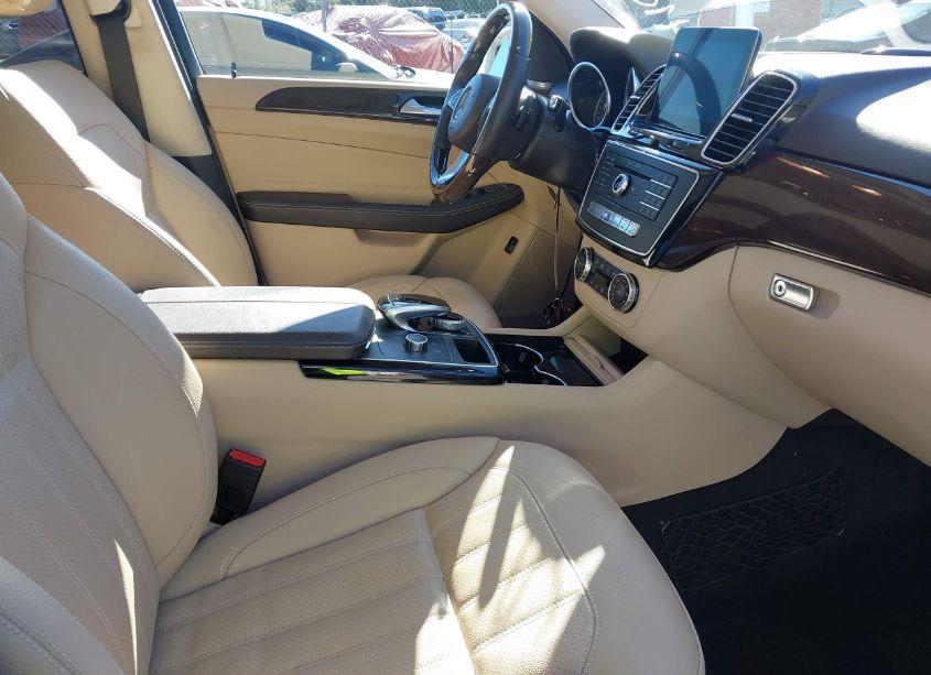 Photo 5 of 2018 Mercedes-benz Gle 350 (VIN 4JGDA5JB4JB069559)