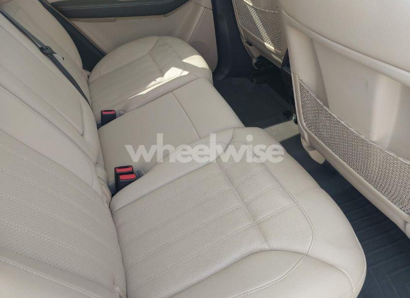 Photo 8 of 2018 Mercedes-benz Gle 350 (VIN 4JGDA5JB4JB129369)